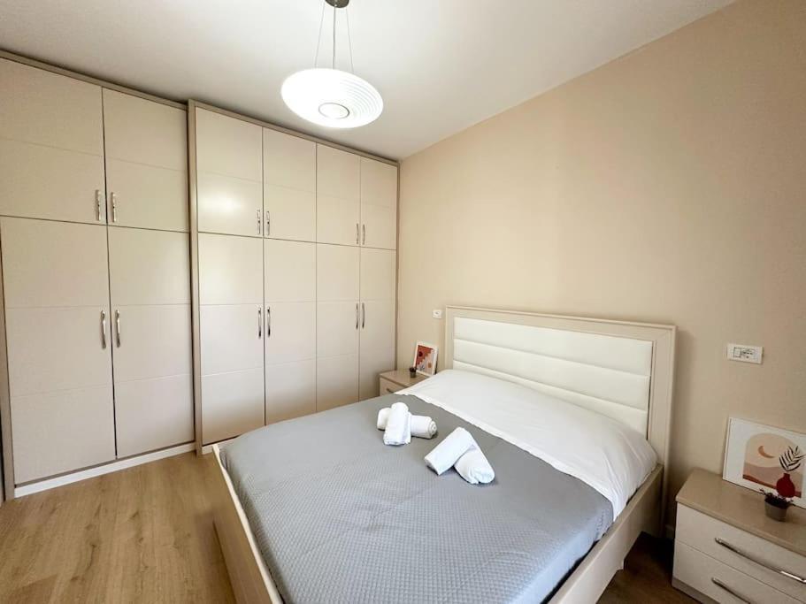 Jo-al Apartment's 2 Appartamento Tirana